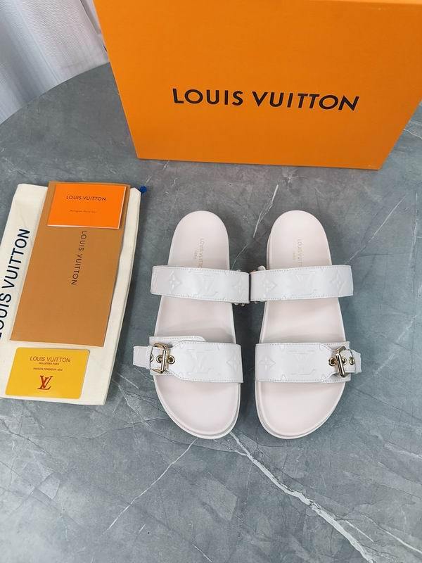 LV Women's Shoes 997